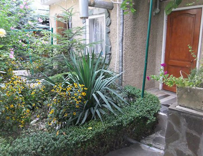 Территория - Отель «Испанский Дворик»